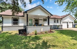 220 W 3rd St, Udall, KS 67146