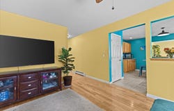 11 Cabot Court, South Burlington, VT 05403