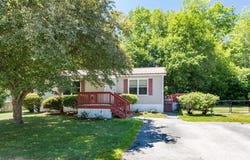 17 Sunnybrooke Drive, Dover, NH 03820