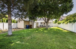 227 Taylor St, Twin Falls, ID 83301