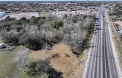 2500 S Washington, Beeville, TX 78102