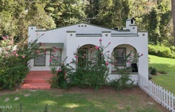 220 River Road, Washington, NC 27889