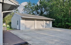 728 Meadowbrook Dr Drive, Lima, OH 45801