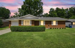 1420 Austin Drive, Ennis, TX 75119
