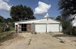 415 S Mill Street, Owensville, IN 47665-9297