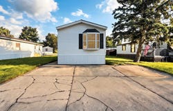 29767 Jamestown, Chesterfield, MI 48051
