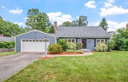 18 Dunbarton Drive, Nashua, NH 03063