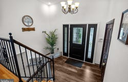 27 KAREN DRIVE, CHERRY HILL, NJ 08003