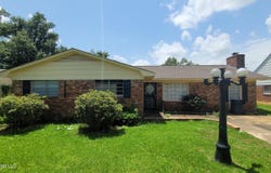 1577 Azalea Street, Clarksdale, MS 38614