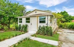 114 NW 10th Avenue, Delray Beach, FL 33444