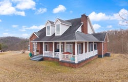 198 Iwanna Loop, Ezel, KY 41425