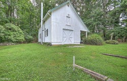 1102 Heritage Lane East, Jonesborough, TN 37659