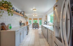 10236 Noland Road, Lenexa, KS 66215