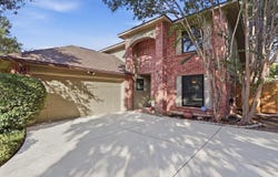 935 HEDGESTONE DR, San Antonio, TX 78258