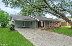 230 Peyton Colquitt Place, Shreveport, LA 71115