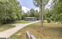 880 Winchester, Macon, GA 31210