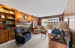 1009 Palmetto Drive, Hubbard, OH 44425