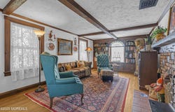 33 Swartzel Drive, Middletown, NJ 07748