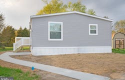 6 DOVER Circle, CLAYTON, DE 19938