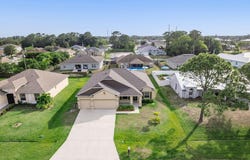 2132 SW Vista Road, Port Saint Lucie, FL 34953