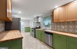 706 W OLD LIBERTY Road, SYKESVILLE, MD 21784