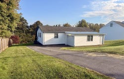 475 Beaverview Drive, Bristol, VA 24201