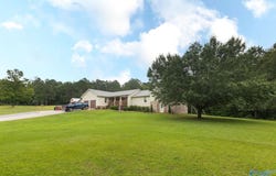 89 Benefield Drive, Attalla, AL 35954