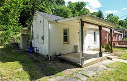 854 Bocktown Rd, Crescent, PA 15046