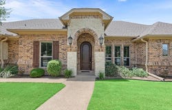 10704 Francis Drive, Waco, TX 76712