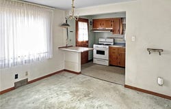 169 Cherrydell Dr, Scott Twp, PA 15220