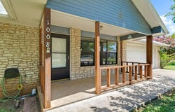 1008 Wright Street, Llano, TX 78643