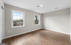 32 WEST STREET, BORDENTOWN, NJ 08505