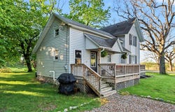 347 Riverview Drive, Plainwell, MI 49080