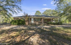 6578 Ms-311, Holly Springs, MS 38635