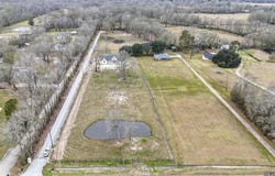 10564 Summerside Dr, Baker, LA 70714