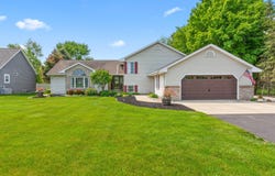 209 Adolph Shores Road, Coldwater, MI 49036