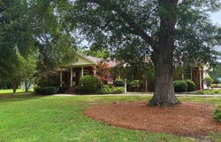718 Parkview Drive, Laurens, SC 29360