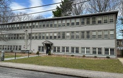 13 Water St, Holliston, MA 01746