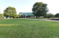 3071 County Road 439, Jackson, MO 63755