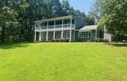 2566 Bridgewater, Gainesville, GA 30506