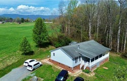 184 Silver Pine Trail, Thurmond, NC 28683