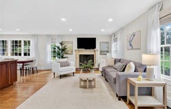 88 Knollwood Avenue, Huntington, NY 11743