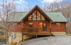 1524 Boo Boos Way, Sevierville, TN 37862