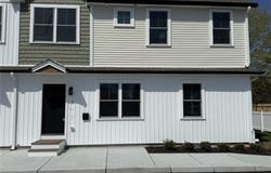 2907 Post Road, Warwick, RI 02886
