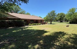 327 Shadowwood Trail, Ovilla, TX 75154