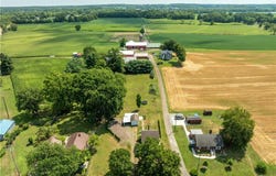 7142 Oakhill Avenue NE, Alliance, OH 44601