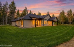 7518 E Duke Ln, Athol, ID 83801