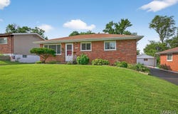 9522 Cote Brilliante Avenue, Overland, MO 63114