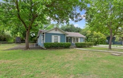 802 Avenue A, Valley Mills, TX 76689