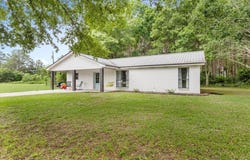 107 Evergreen Church Rd., Seminary, MS 39479